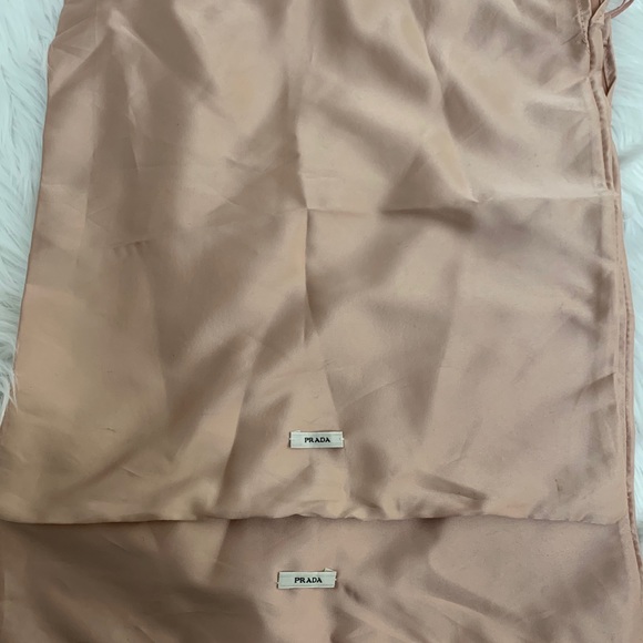 Prada Black Patent Pumps 6 - Picture 11 of 11